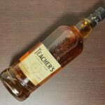 【Whiskey】ティーチャーズ ハイランドクリーム – 黄金色の中にとろけたスコッチの旨み【Scotland】